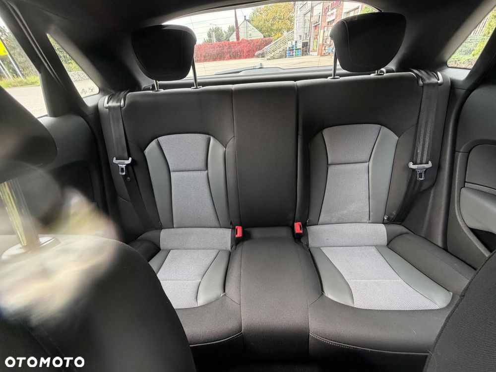 Audi A1 Sportback 1.4 TFSI sport - 24