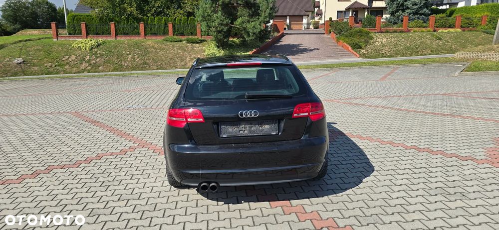 Audi A3 Sportback 2.0 TDI DPF Ambition - 5