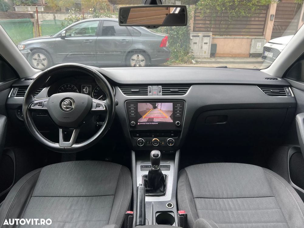Skoda Octavia 1.6 TDI Ambition - 7