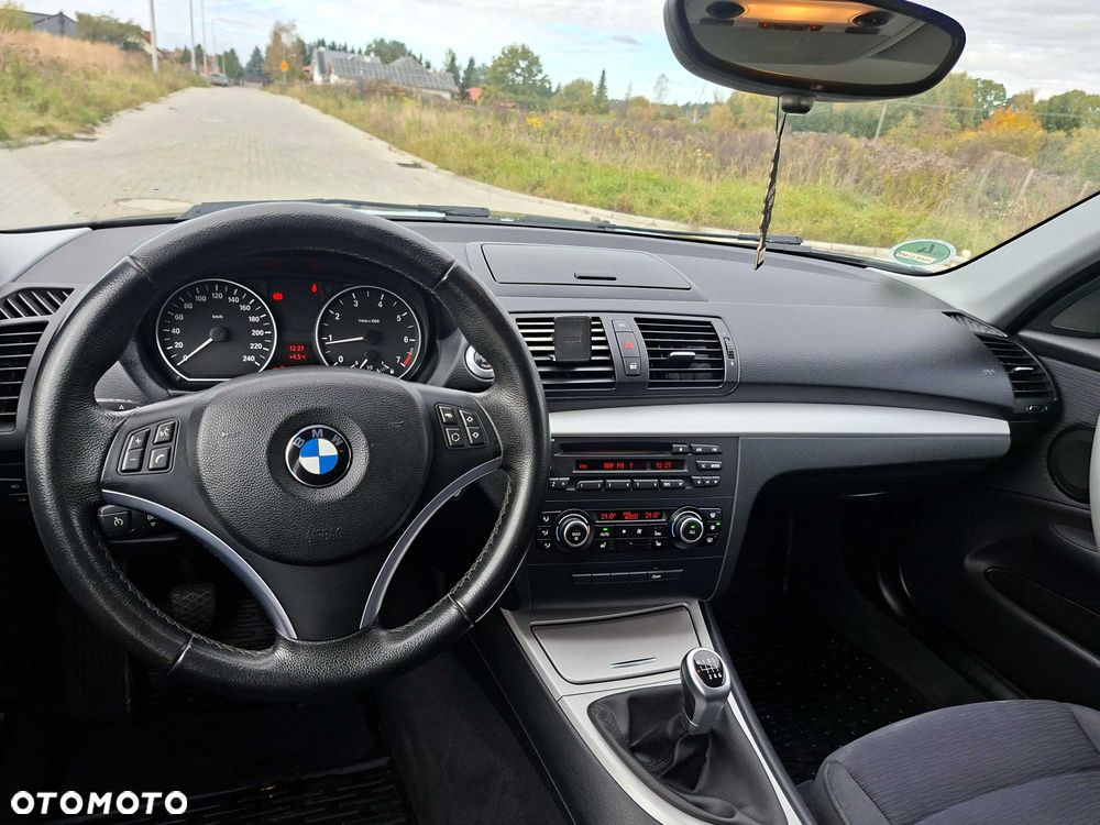 BMW Seria 1 - 12