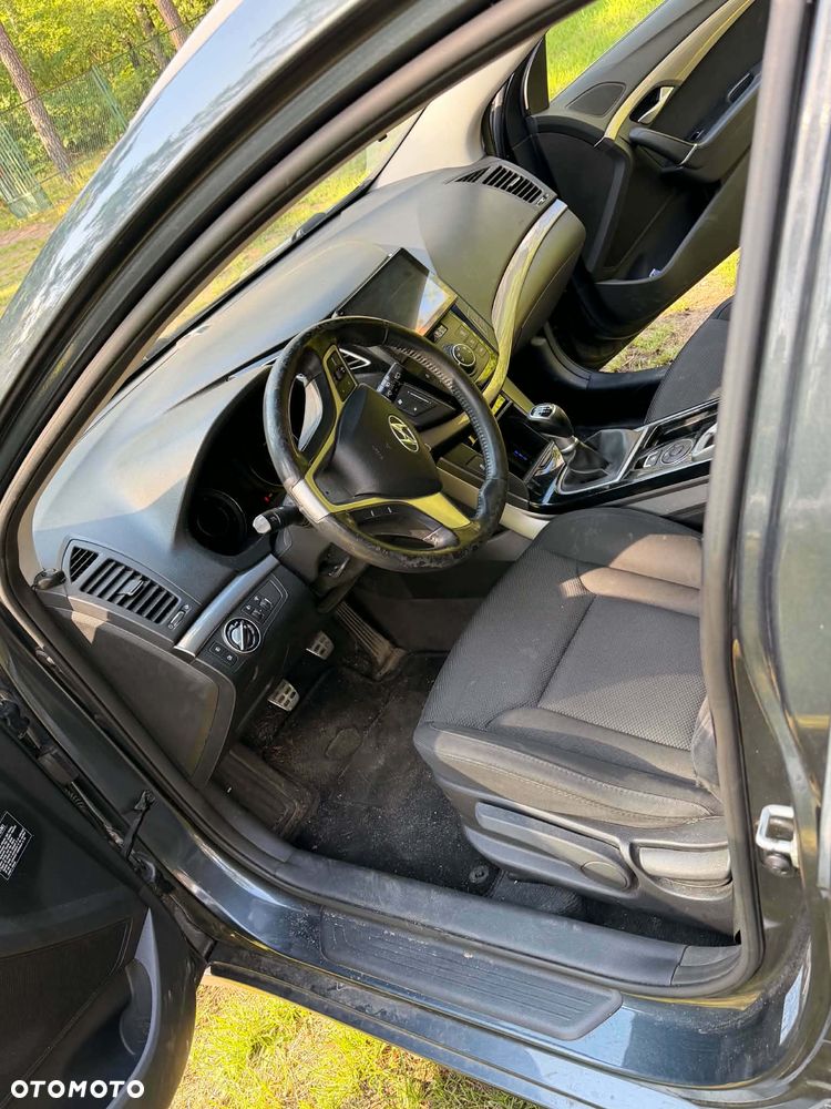 Hyundai i40 - 10