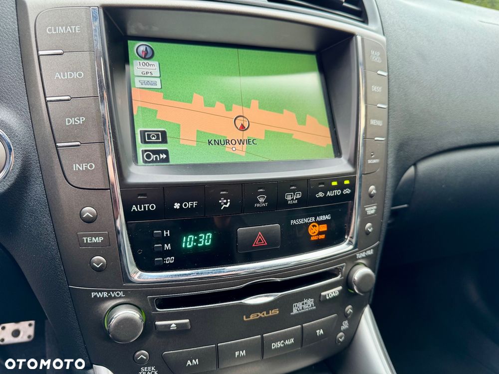 Lexus IS 250 Sport - 19