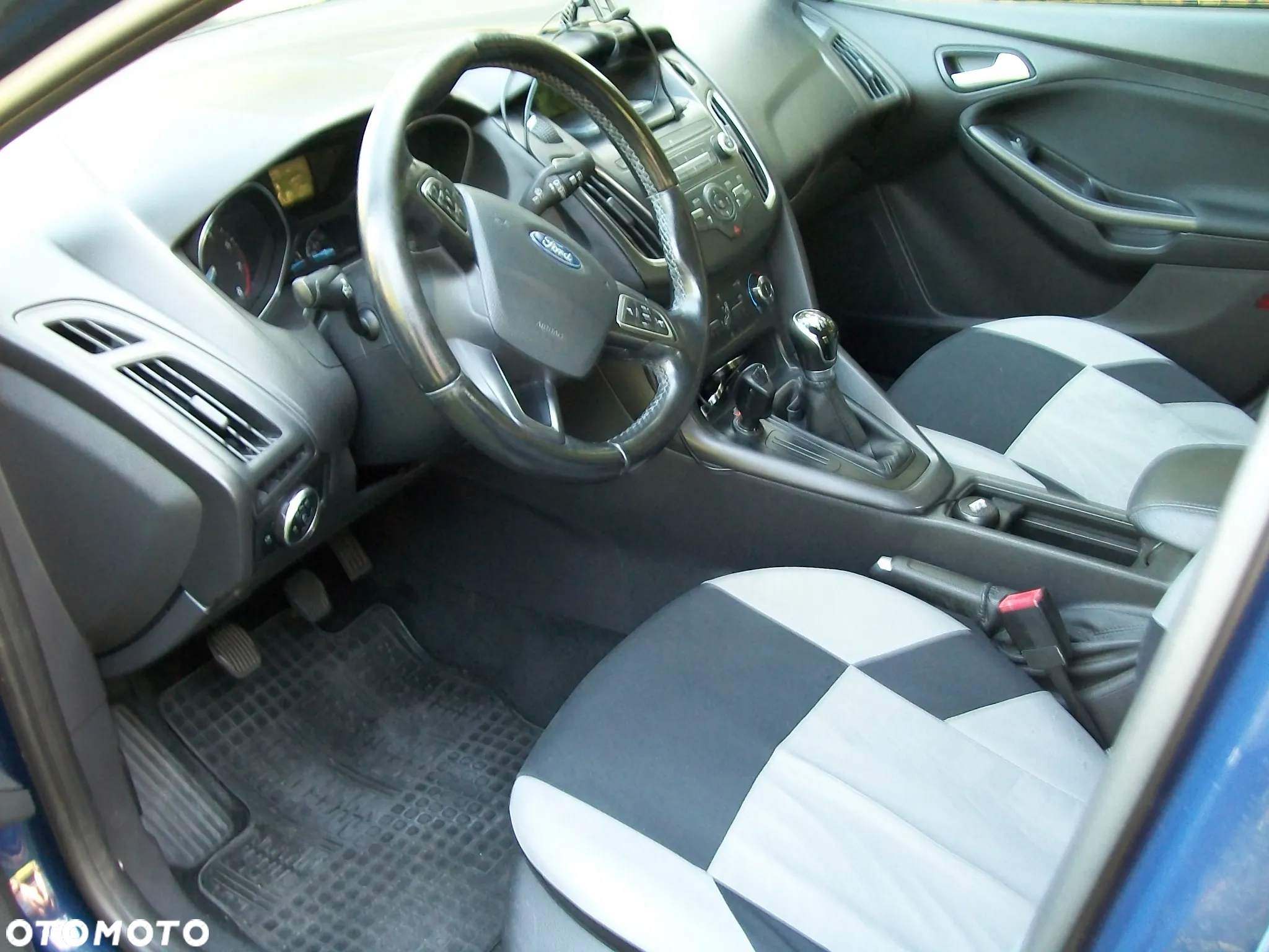 Ford Focus - 17