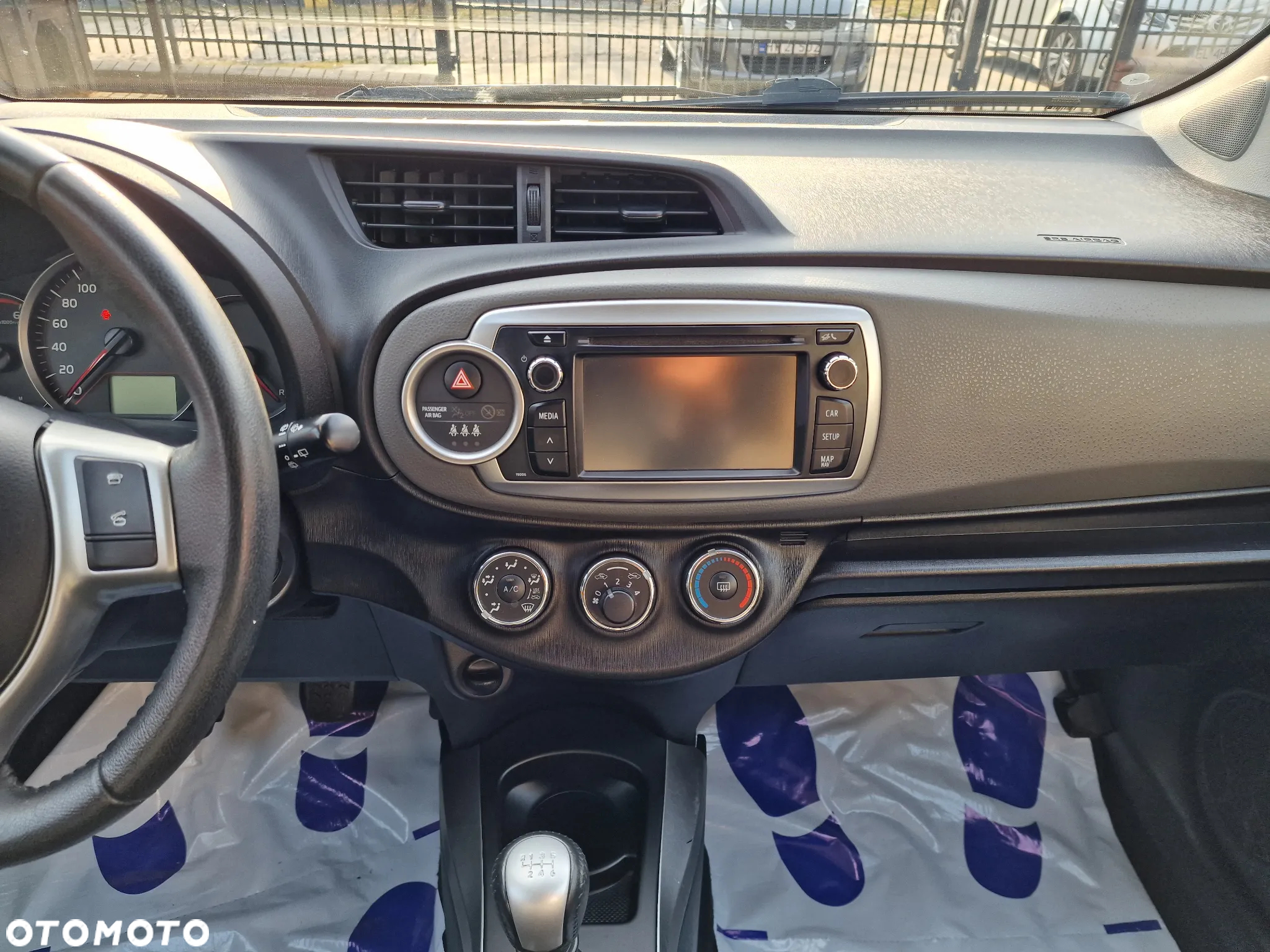Toyota Yaris 1.4 D-4D Comfort - 18