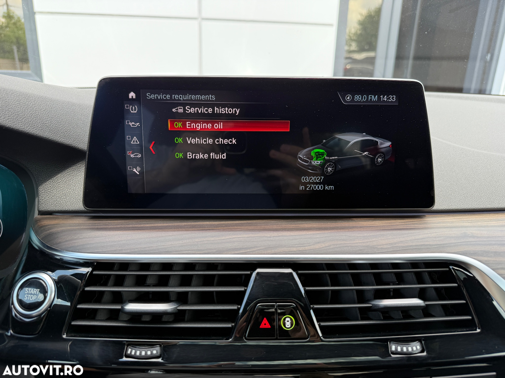 BMW Seria 5 530e Aut. M Sport Edition - 32