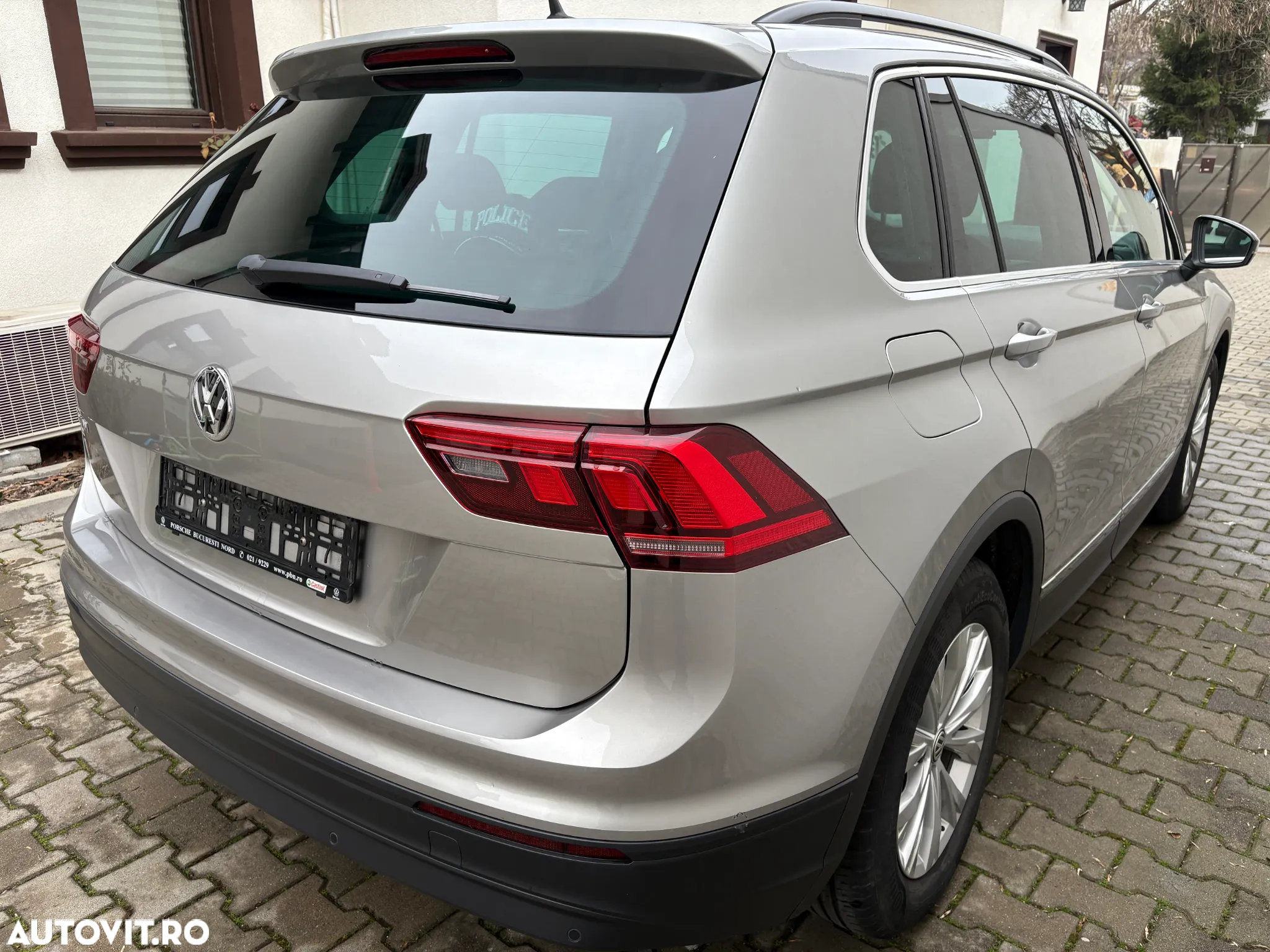 Volkswagen Tiguan 1.5 TSI ACT DSG Comfortline - 5