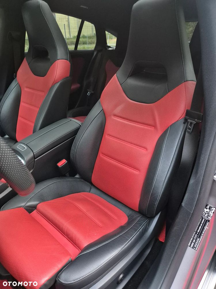 Mercedes-Benz CLA AMG 35 4-Matic 7G-DCT - 19