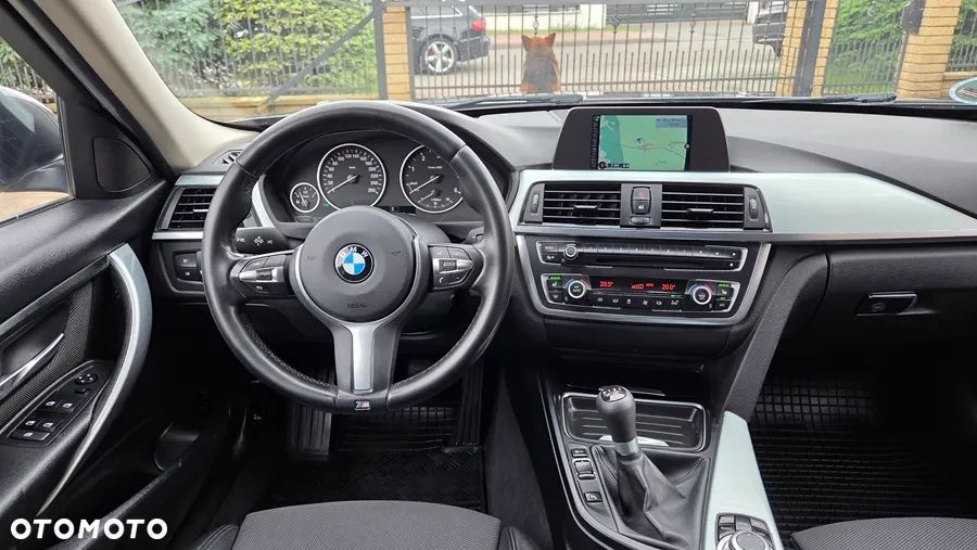 BMW Seria 3 320d Efficient Dynamics Edition Sport Line - 26