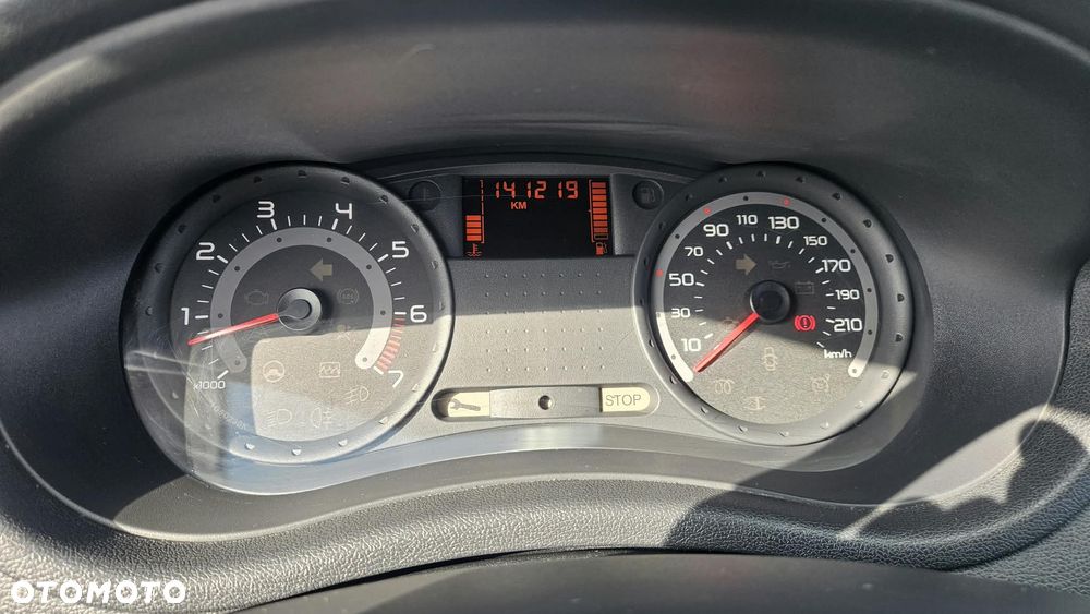 Renault Clio - 15