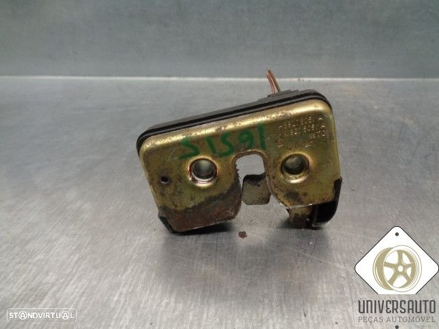 FECHADURA MALA / PORTA TRASEIRA VOLKSWAGEN GOLF III 1992 - 4