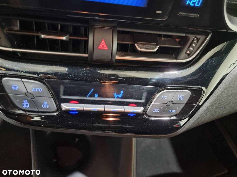Toyota C-HR - 25