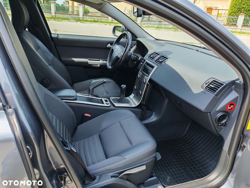 Volvo V50 - 21