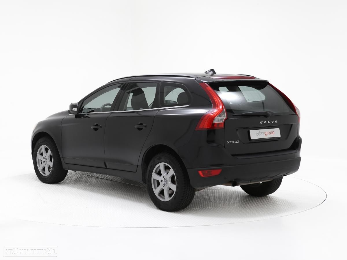 Volvo XC 60 - 4