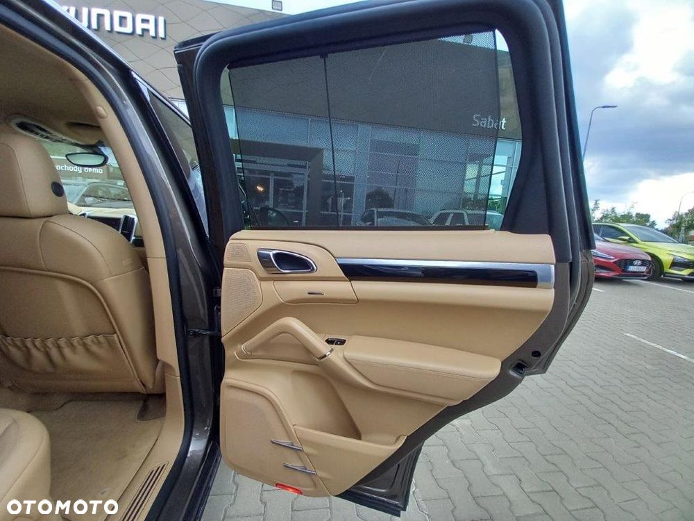 Porsche Cayenne Diesel - 28