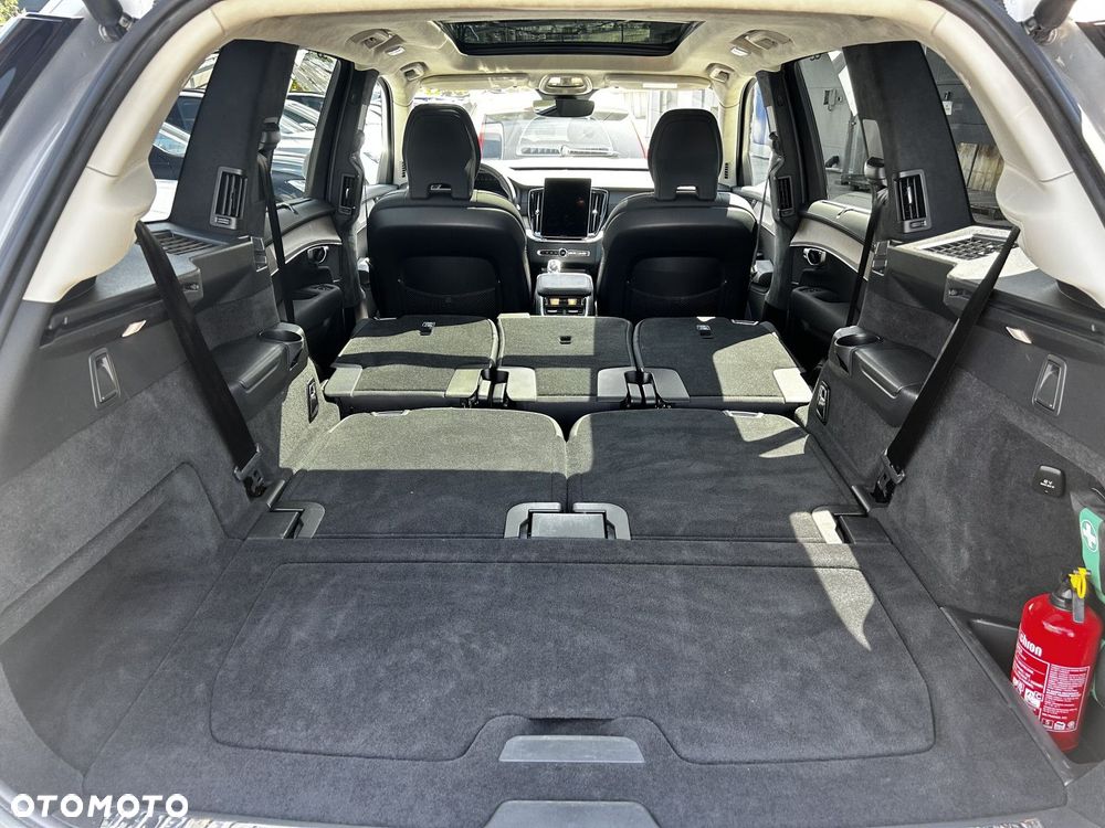 Volvo XC 90 - 18