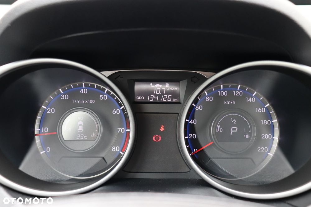 Hyundai ix35 - 18