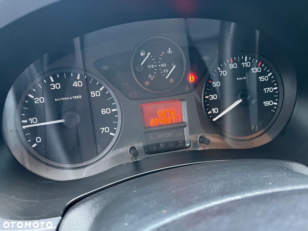 Citroën BERLINGO - 10