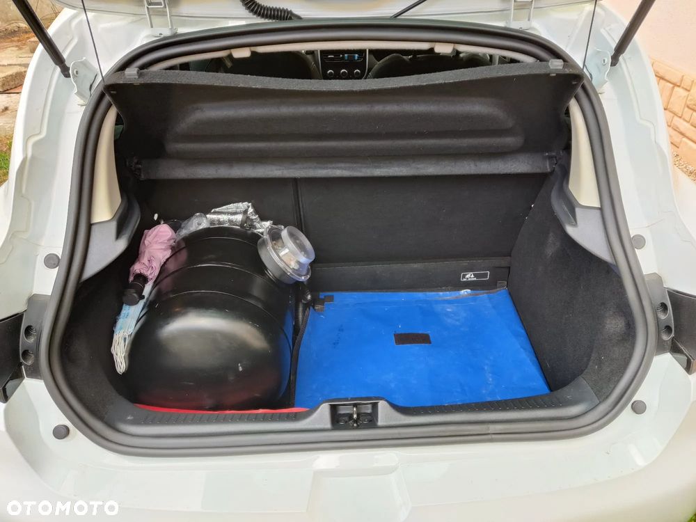 Renault Clio 1.2 16V Limited EU6 - 6