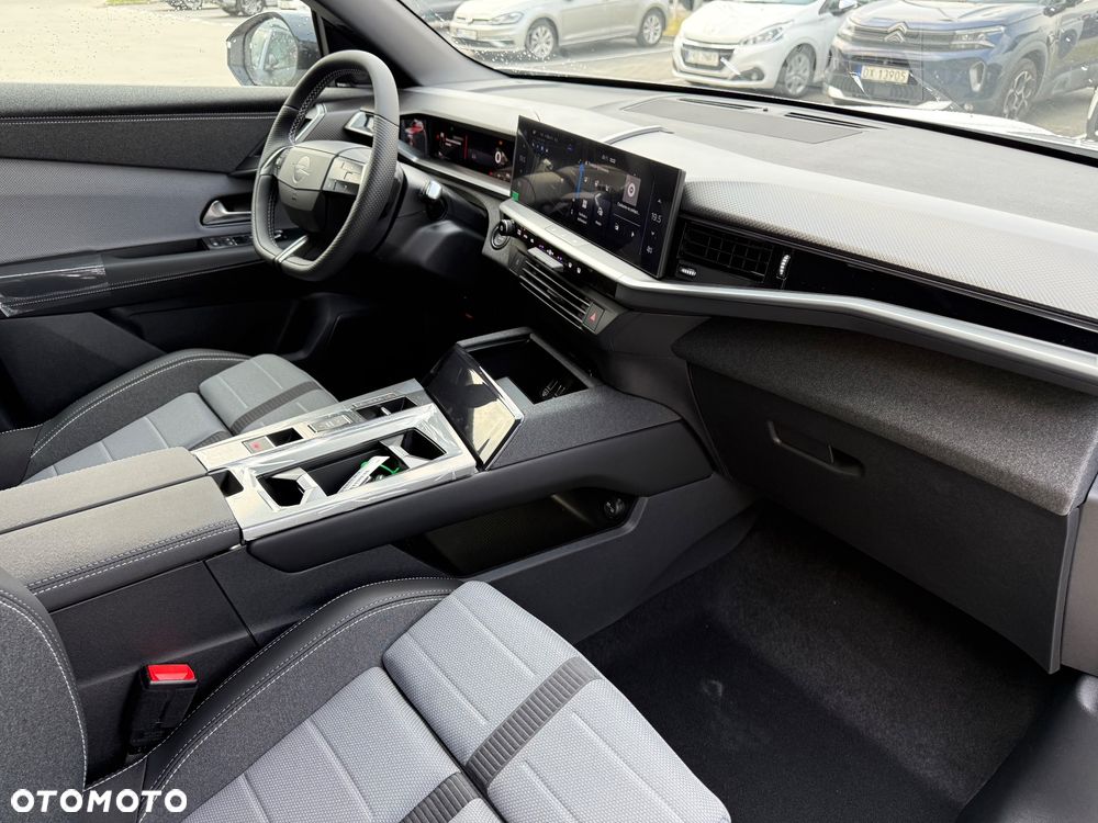 Opel Grandland 1.2 T mHEV GS S&S eDTC6 - 11