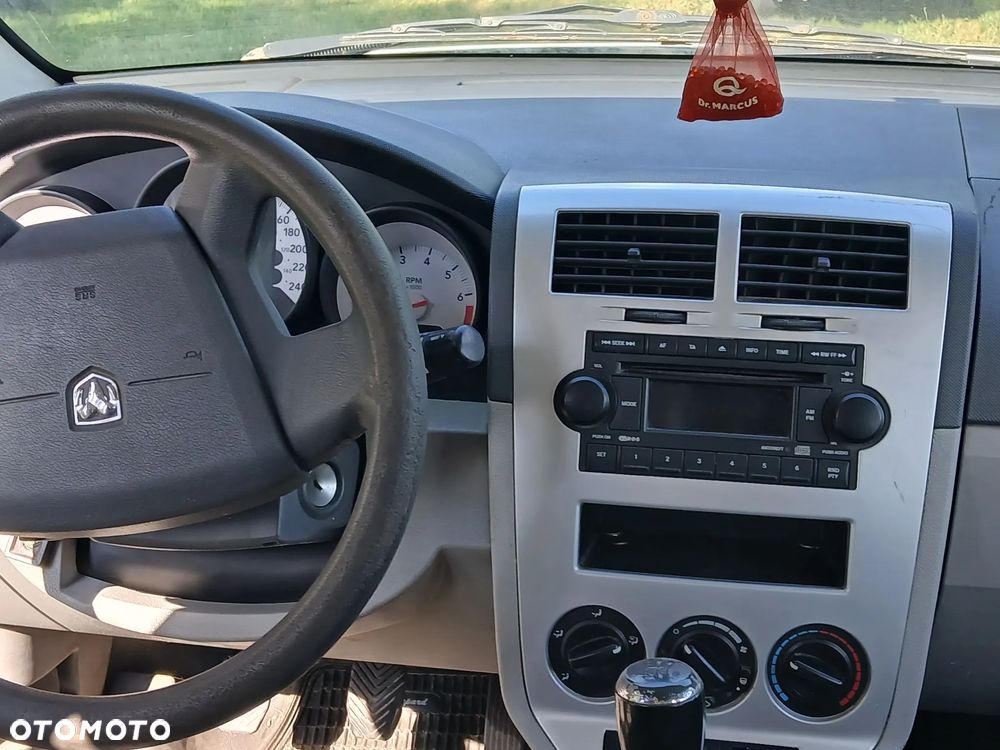 Dodge Caliber 1.8 S - 6