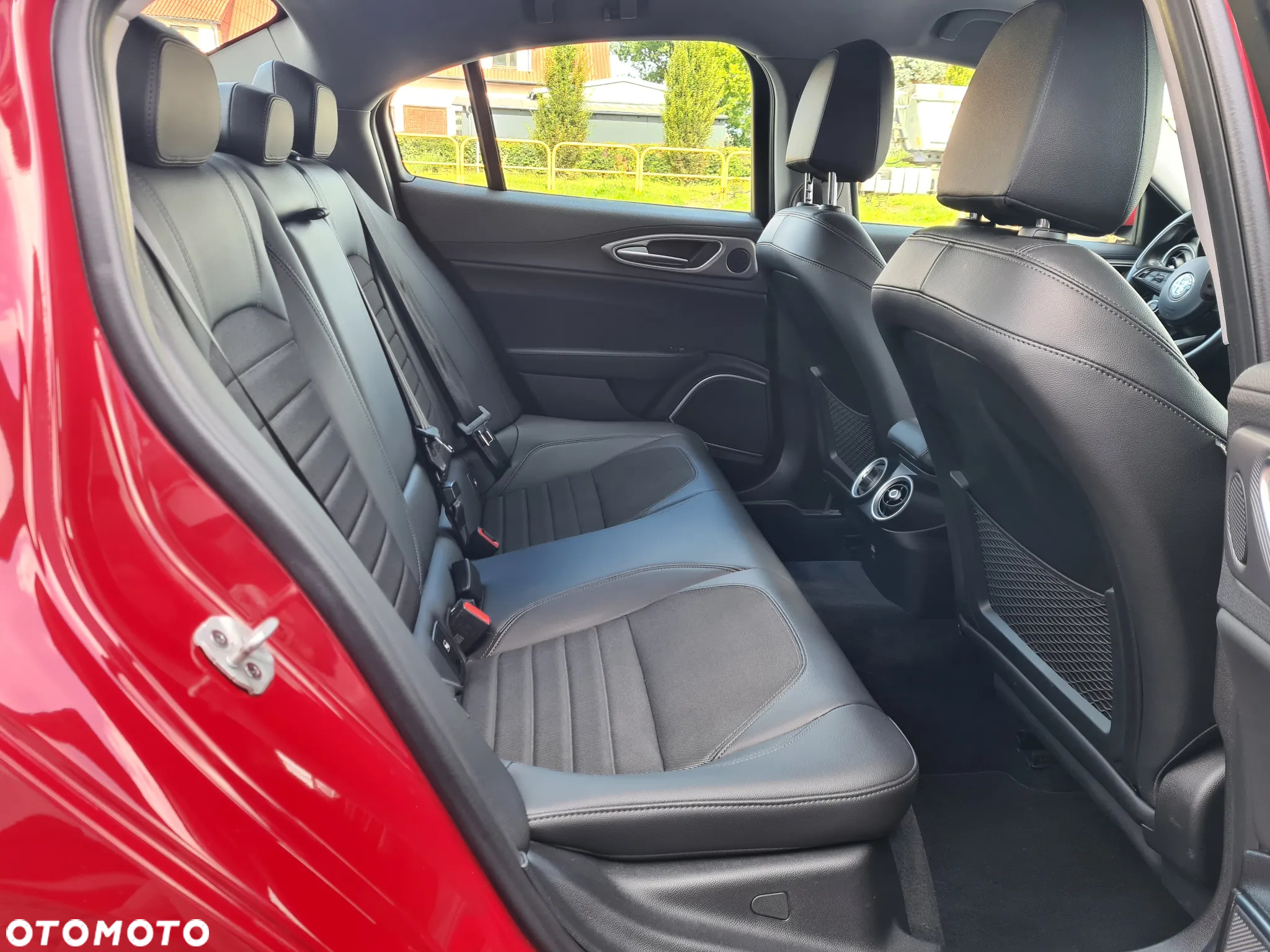 Alfa Romeo Giulia 2.0 Turbo Sprint - 27