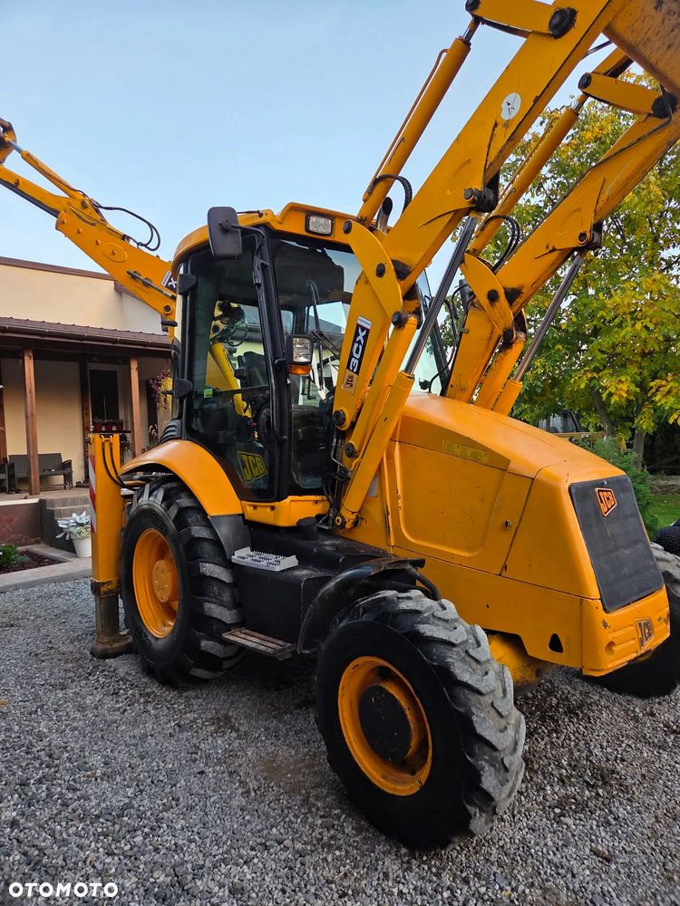 JCB 3CX - 11
