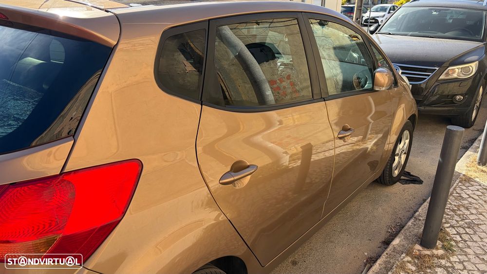 Kia Venga 1.4 CRDi TX ISG - 2