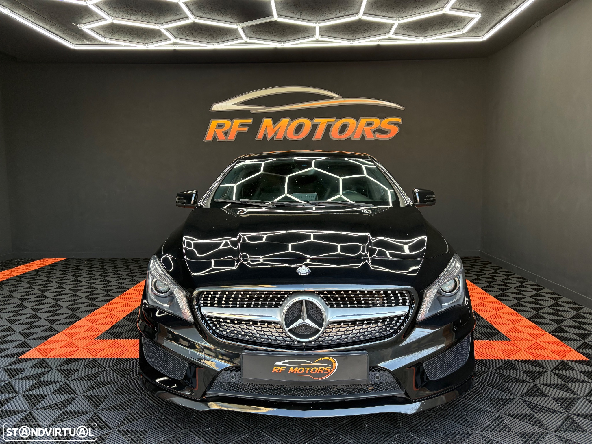 Mercedes-Benz CLA 200 d Shooting Brake AMG Line Aut. - 2