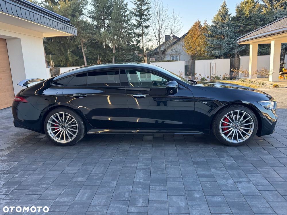 Mercedes-Benz AMG GT 43 4-Matic+ - 3