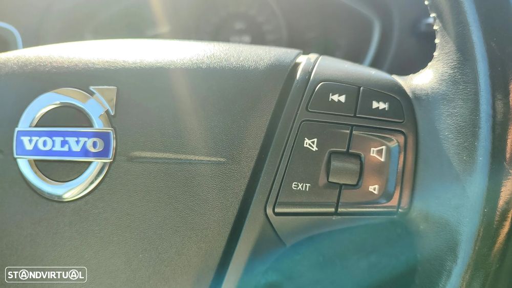 Volvo V40 D2 Kinetic - 15