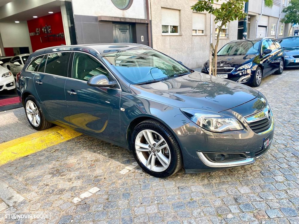 Opel Insignia Sports Tourer - 3