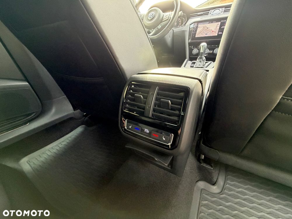 Volkswagen Arteon 2.0 TDI SCR DSG R-Line Edition - 40