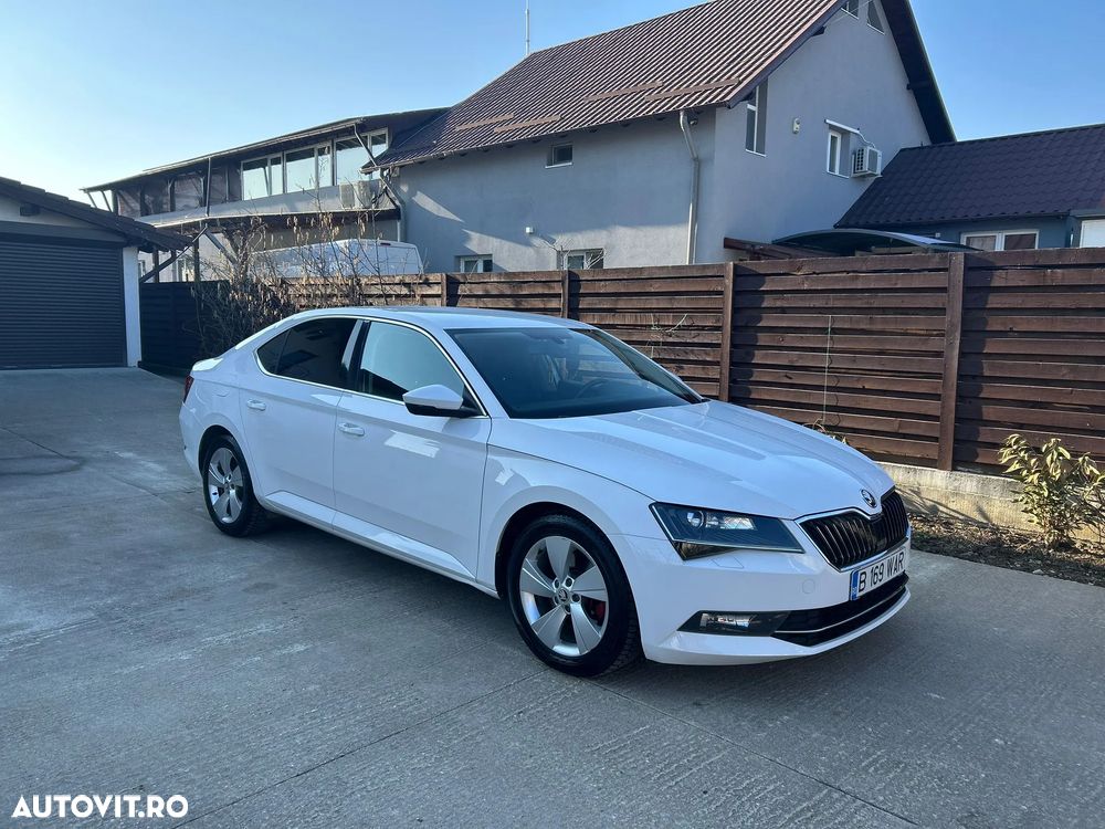 Skoda Superb 2.0 TDI 4X4 Ambition - 2