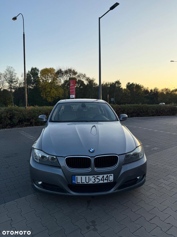 BMW Seria 3 318d DPF Edition Exclusive - 2