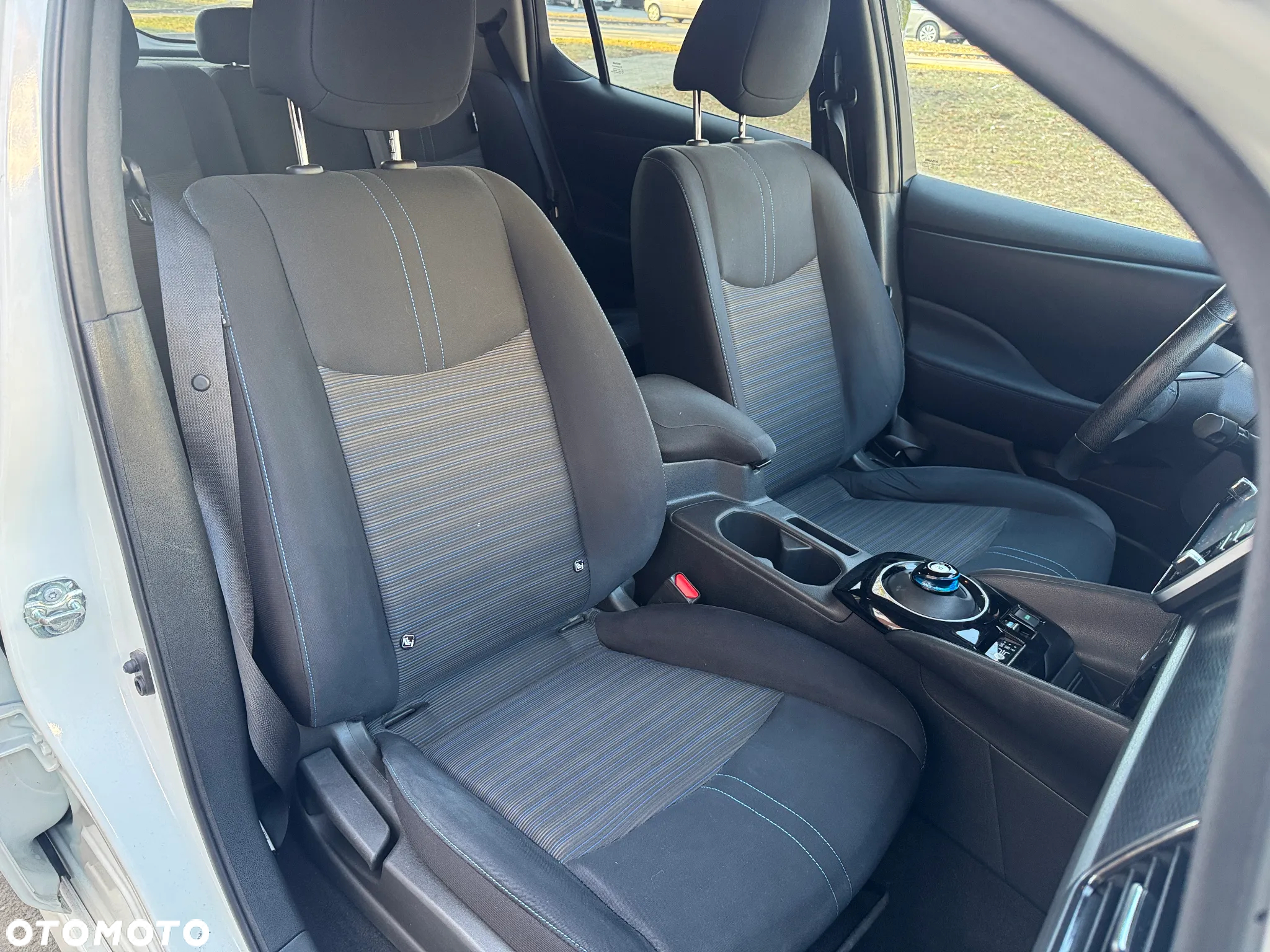 Nissan Leaf 40kWh Tekna - 28