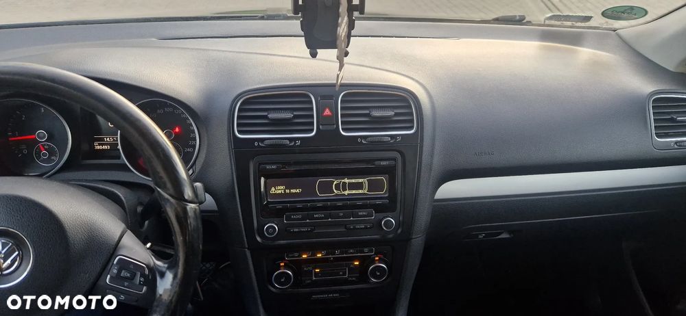 Volkswagen Golf VI 1.6 TDI Highline - 18