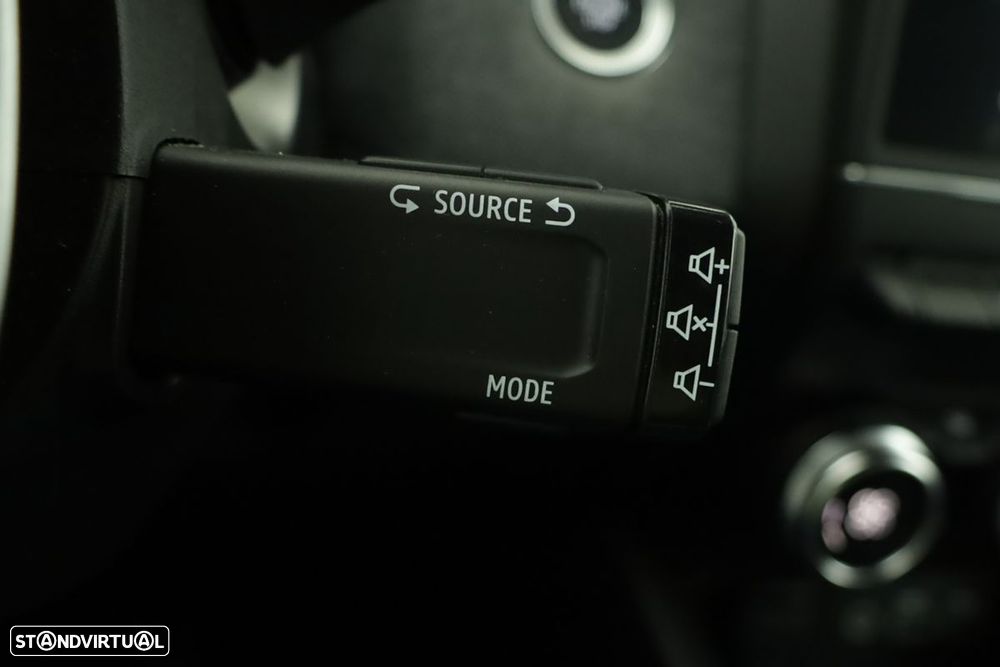 Renault Clio 1.0 TCe Techno - 18