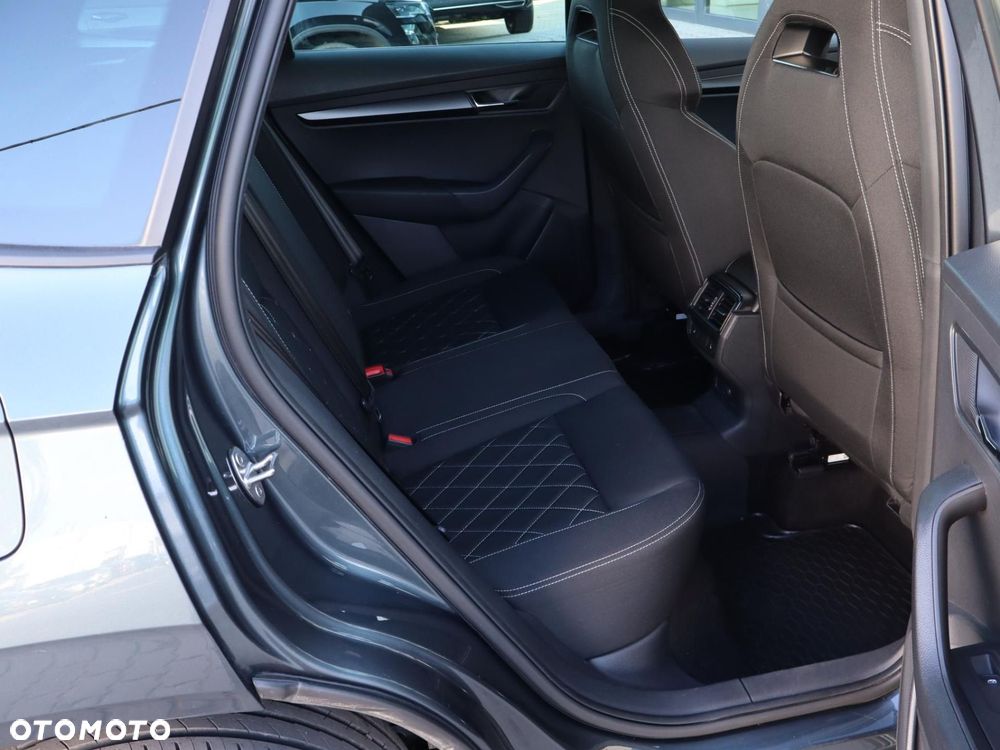 Skoda Karoq 1.5 TSI ACT Sportline DSG - 7