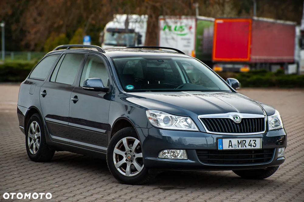 Skoda Octavia 1.4 TSI Ambiente - 2