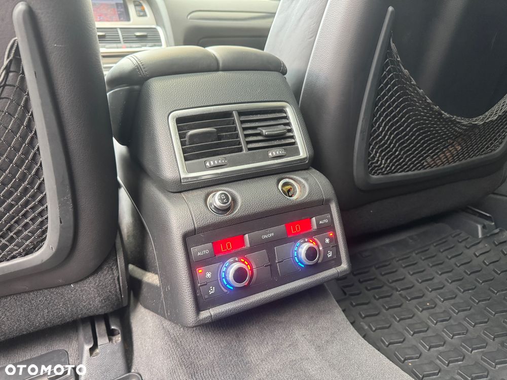 Audi Q7 3.0 TDI DPF Quattro Tiptronic - 23