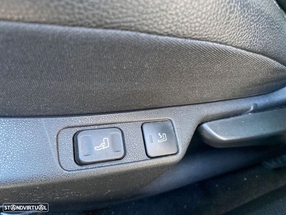 Citroën DS4 1.6 HDi So Chic - 12