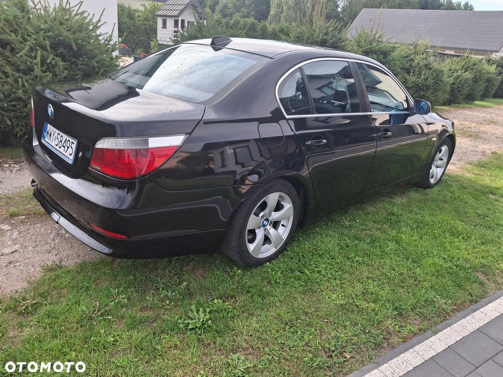 BMW Seria 5 525d - 9
