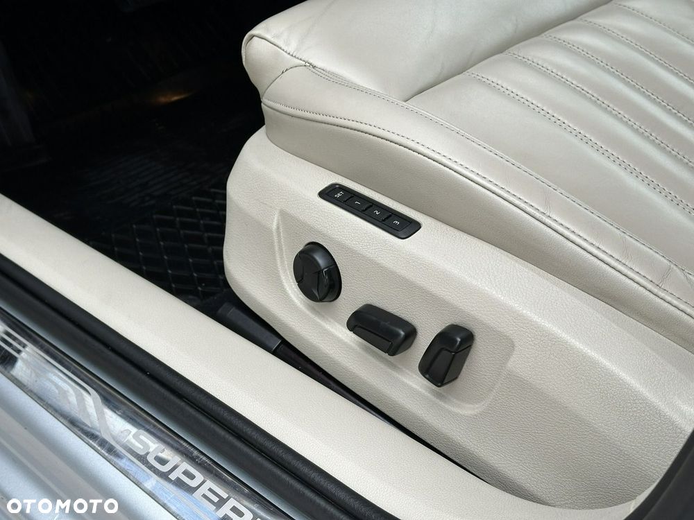 Skoda Superb 2.0 TDI 4x4 DSG Style - 22