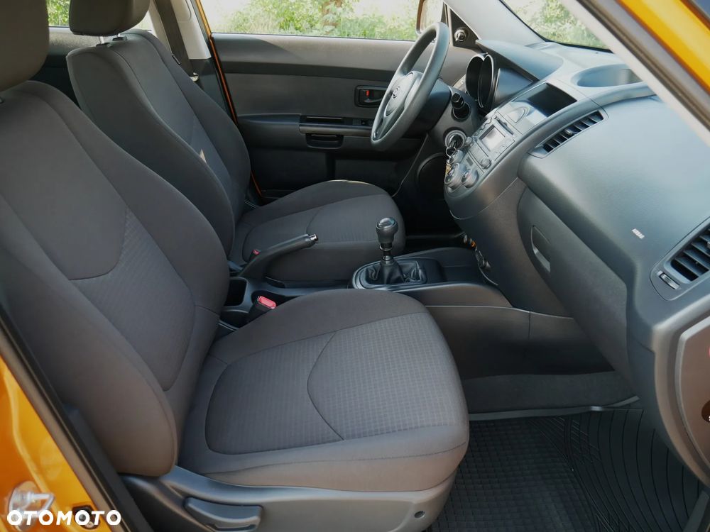 Kia Soul - 19