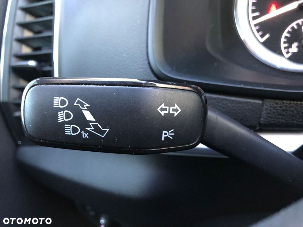 Skoda Karoq 1.5 TSI ACT GPF 4x2 Style - 25