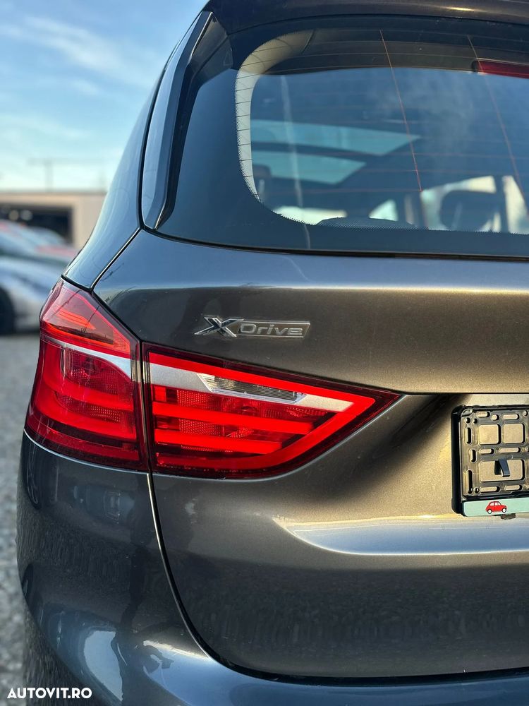 BMW Seria 2 220d Gran Coupe Aut. Sport Line - 7