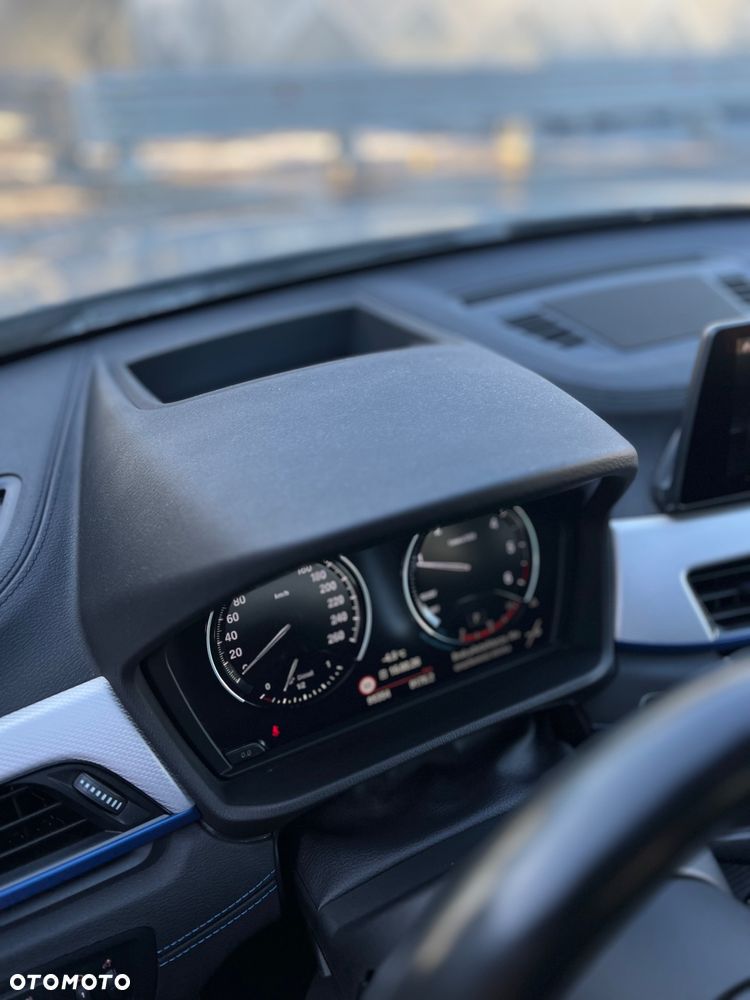 BMW X1 xDrive18d M Sport - 36