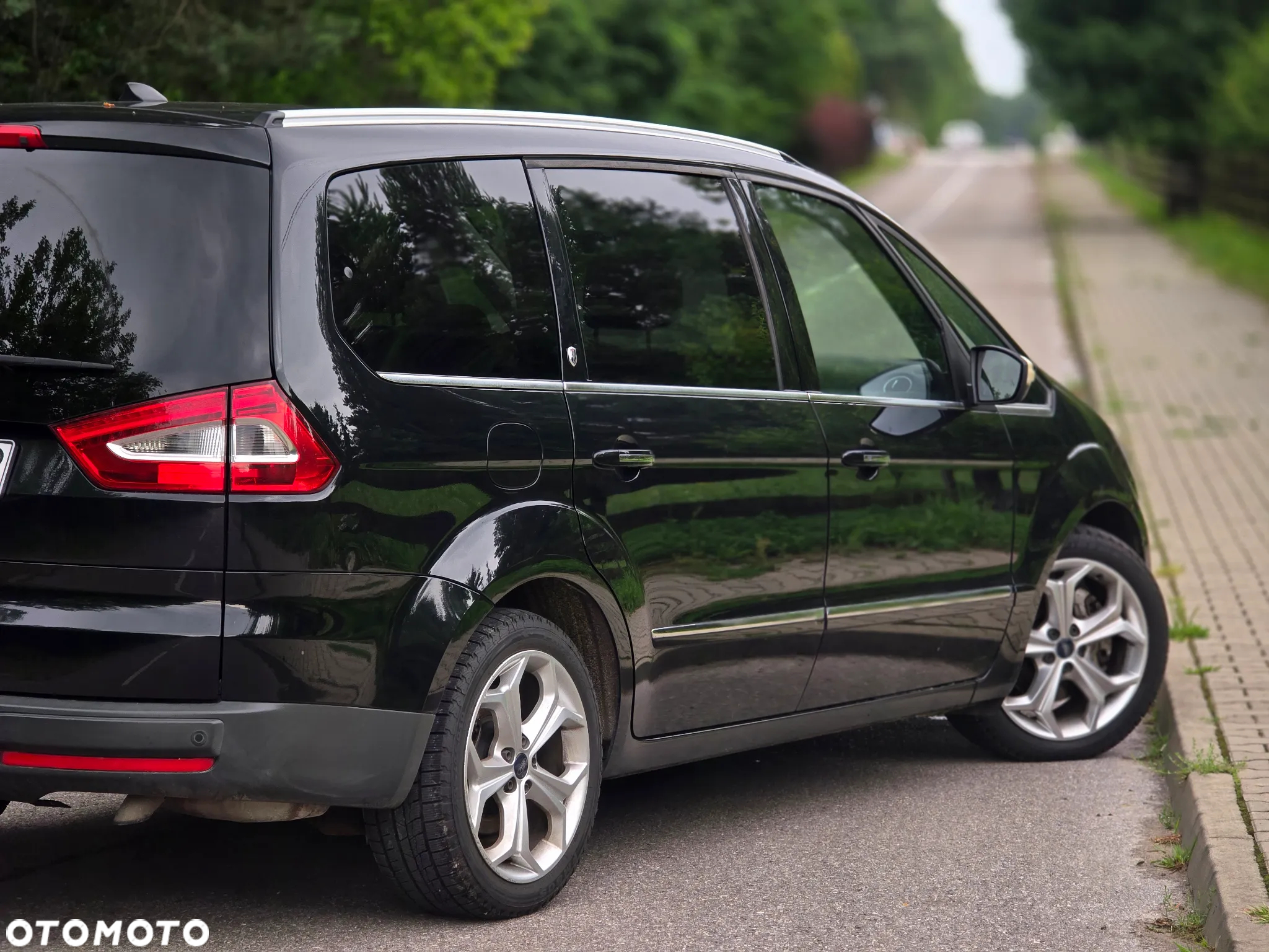 Ford Galaxy 2.0 EcoBoost Titanium - 40