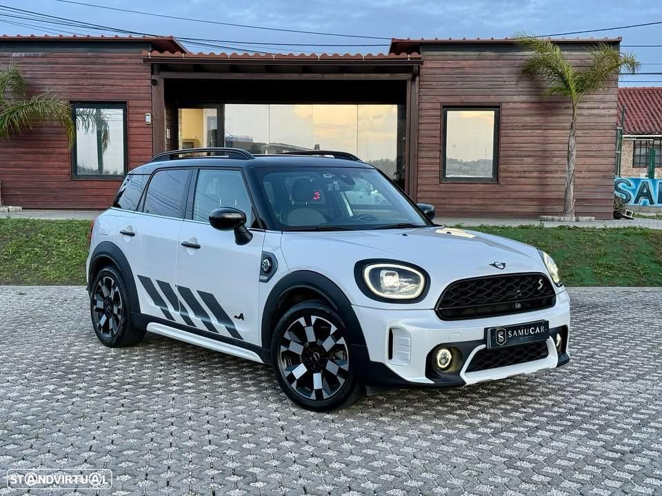 MINI Countryman Cooper SE ALL4 Untamed Edition Auto - 3