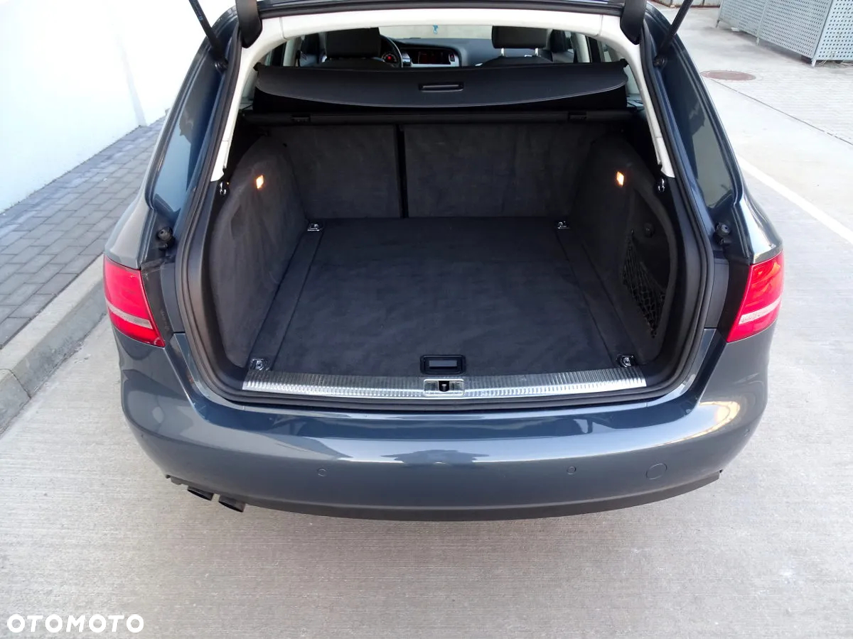 Audi A4 - 12